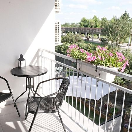 Apartmanovy Dum Na Kolonade Lednice Buitenkant foto
